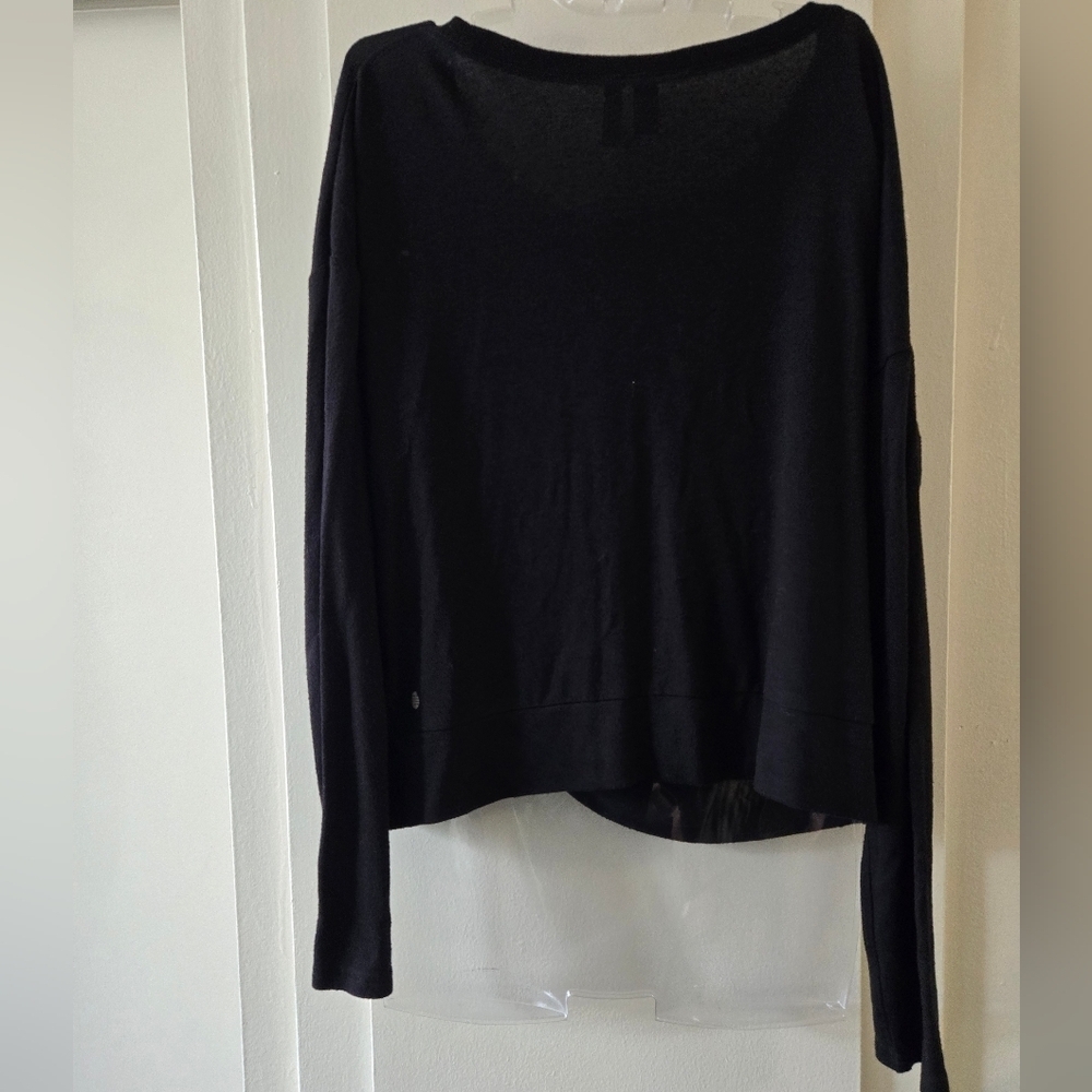 3/$20 Zella Women's Black Long Sleeve Top - Picture 3 of 4